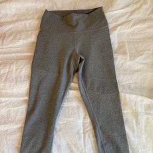grey athleta capri leggings